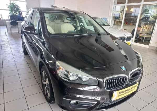 BMW Seria 2 cena 56700 przebieg: 92452, rok produkcji 2015 z Nowe Miasteczko małe 352